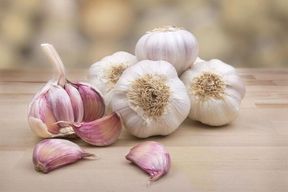 Garlic with high blood pressure